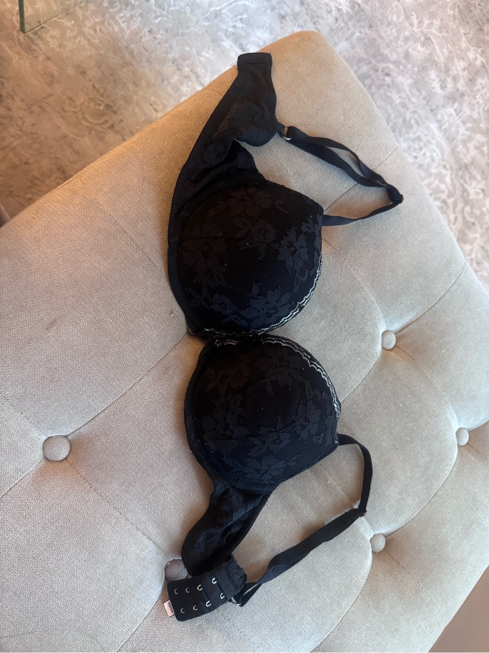 Victoria's Secret Black Lace Push-Up Bra